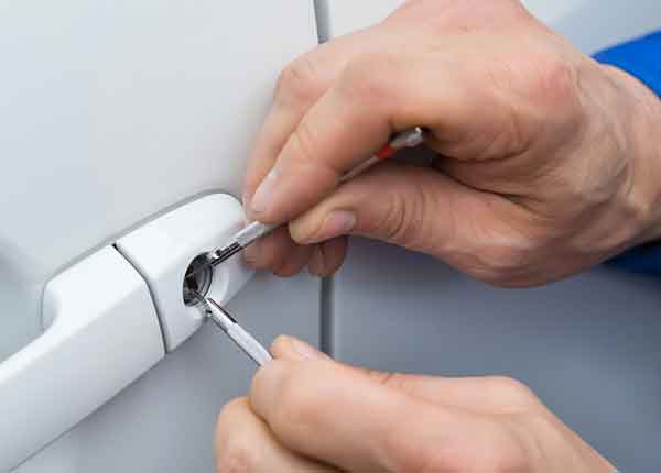 Locksmith ins Burien